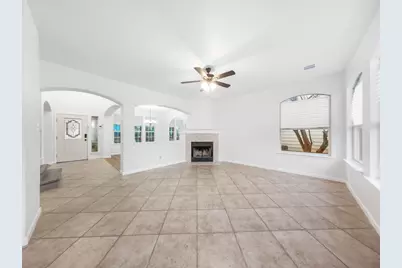 202 Holmstrom Street, Hutto, TX 78634 - Photo 10