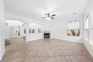 202 Holmstrom St, Hutto, TX 78634 - Photo 10