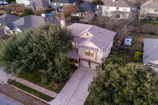 202 Holmstrom St, Hutto, TX 78634 - Photo 6