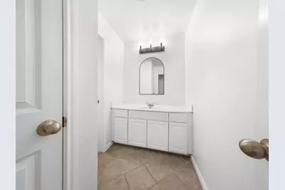 202 Holmstrom Street, Hutto, TX 78634 - Photo 34