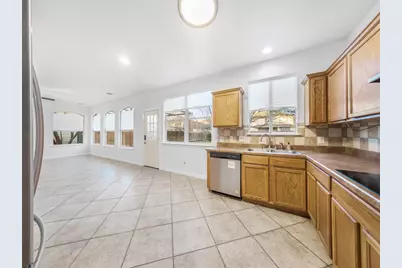 202 Holmstrom Street, Hutto, TX 78634 - Photo 18