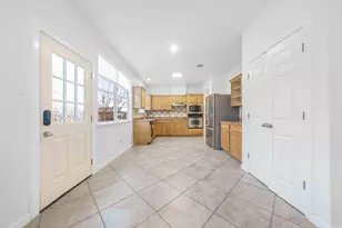 202 Holmstrom St, Hutto, TX 78634 - Photo 14