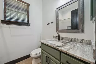 117 Esperanza Petal Pass, Liberty Hill, TX 78642 - Photo 10