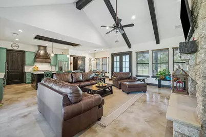 117 Esperanza Petal Pass, Liberty Hill, TX 78642 - Photo 4