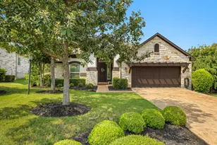 204 Everton Cove, Lakeway, TX 78738 - Photo 2