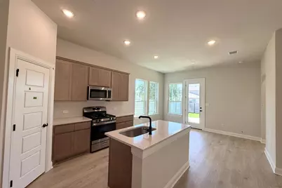 1105 Stonehill Drive, Georgetown, TX 78633 - Photo 6