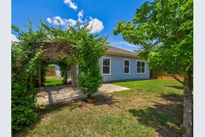 2041 Mottey Street, Georgetown, TX 78626 - Photo 32