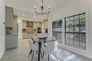 5402 Odessa Ln, Austin, TX 78731 - Photo 12