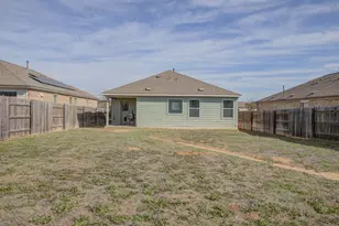 105 Isaac Millsaps Trl, Bastrop, TX 78602 - Photo 30