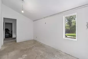 103 W Mimosa Cir, San Marcos, TX 78666 - Photo 34
