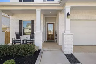 201 Crystal Brook Dr, Liberty Hill, TX 78642 - Photo 4