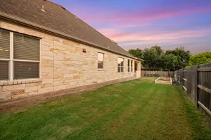 604 Navigator Dr, Austin, TX 78717 - Photo 38