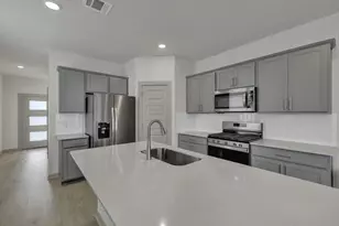 1312 Plymouth Rd, San Marcos, TX 78666 - Photo 6