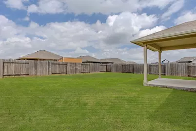 105 Balsam Street, Hutto, TX 78634 - Photo 28