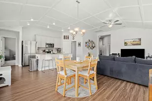 105 Balsam St, Hutto, TX 78634 - Photo 12