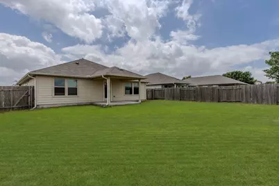 105 Balsam Street, Hutto, TX 78634 - Photo 26