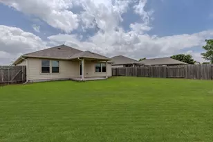 105 Balsam St, Hutto, TX 78634 - Photo 26