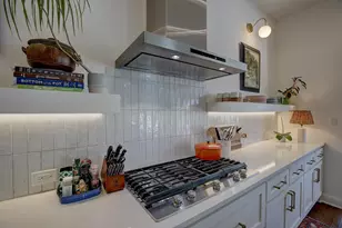 129 Hollytree Ct, Georgetown, TX 78628 - Photo 24