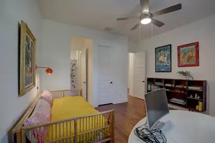 129 Hollytree Ct, Georgetown, TX 78628 - Photo 32