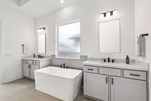 9512 Wiggy Wy, Austin, TX 78744 - Photo 14