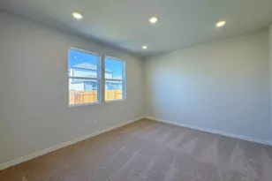 213 Firefox Wy, Jarrell, TX 76537 - Photo 4