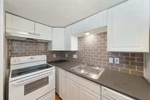 2500 Burleson Rd, Austin, TX 78741 - Photo 2