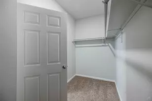 12215 Hunters Chase Dr, Austin, TX 78729 - Photo 14