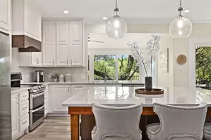 405 Ridgecrest Rd, Georgetown, TX 78628 - Photo 2