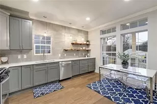 1217 Eleanor St, Austin, TX 78721 - Photo 6