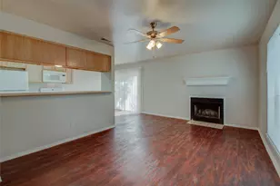 2211 Creekside C Ln, Georgetown, TX 78626 - Photo 4