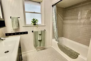 205 S Granger St, Granger, TX 76530 - Photo 16