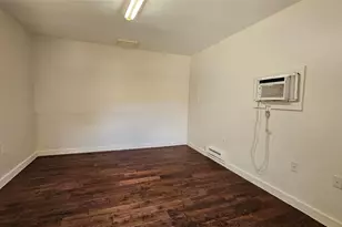 205 S Granger St, Granger, TX 76530 - Photo 24