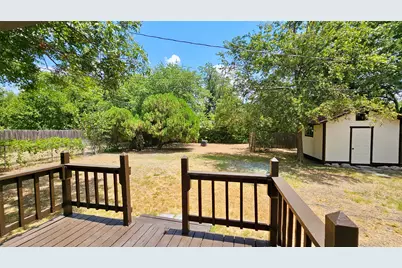 205 S Granger Street, Granger, TX 76530 - Photo 22