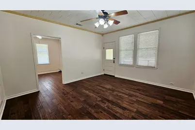 205 S Granger Street, Granger, TX 76530 - Photo 8
