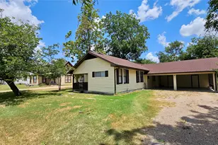 205 S Granger St, Granger, TX 76530 - Photo 6