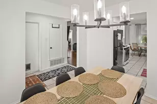 512 Mulberry Dr, Austin, TX 78745 - Photo 24