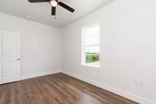 121 Calvin Smith Ln., Jarrell, TX 76537 - Photo 18