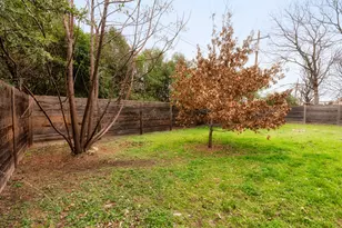 2408 Ventura Dr, Austin, TX 78741 - Photo 24