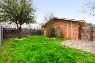 2408 Ventura Dr, Austin, TX 78741 - Photo 20