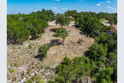 8512 Bronco Buster Trail, Lago Vista, TX 78645 - Photo 8