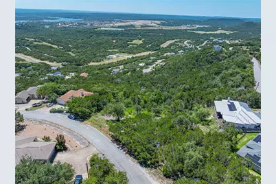 8512 Bronco Buster Trail, Lago Vista, TX 78645 - Photo 24