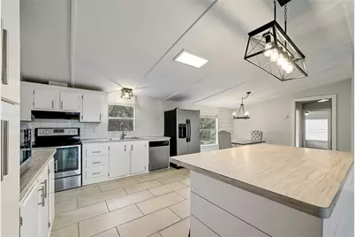 22515 Felicia Drive, Spicewood, TX 78669 - Photo 6