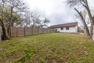1205 Dobie Dr, Austin, TX 78753 - Photo 14