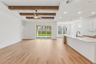 109 Centerfire Ln, Georgetown, TX 78633 - Photo 10