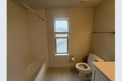 8615 McKamy Drive, Austin, TX 78744 - Photo 18