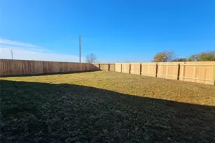 856 Rancho Del Cielo Loop, Jarrell, TX 76537 - Photo 30