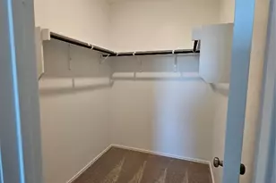 856 Rancho Del Cielo Loop, Jarrell, TX 76537 - Photo 14