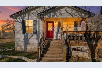 274 Old Austin Trail, Elgin, TX 78621 - Photo 1