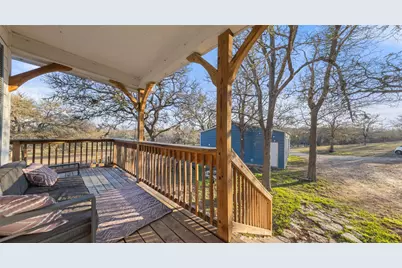 274 Old Austin Trail, Elgin, TX 78621 - Photo 2