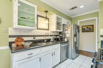 12000 Swan Drive, Austin, TX 78750 - Photo 12